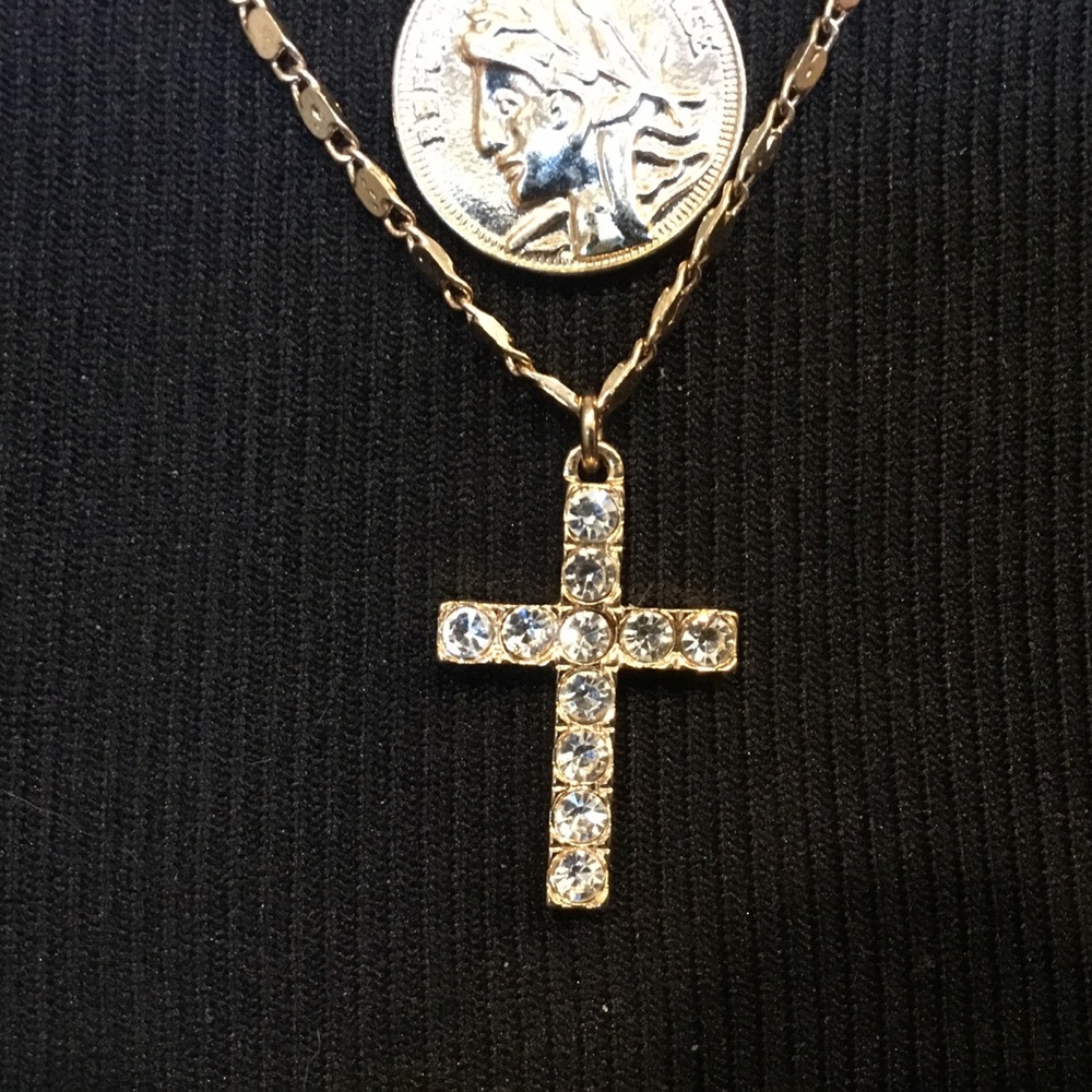 ✅ 2/$10 ✅ Gold Layered 6-Strand Necklace Set - Picture 6 of 7
